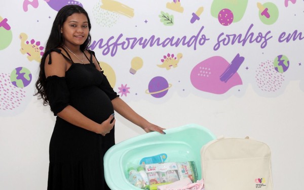 Programa Meninas de Luz abre vagas para gestantes em situação de vulnerabilidade em Goiás