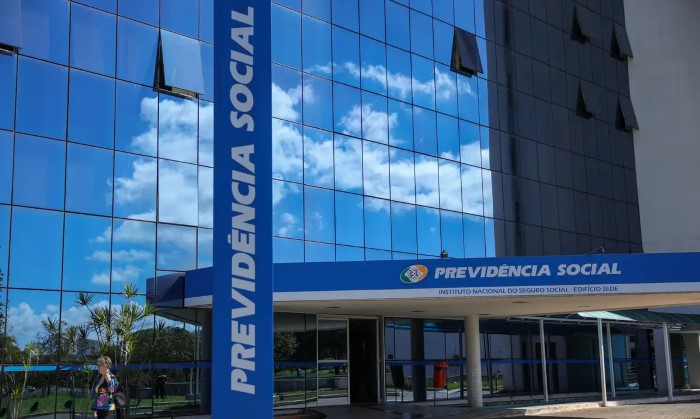 Órfãos de vítimas de feminicídio em Goiás passam a receber pensão especial do INSS