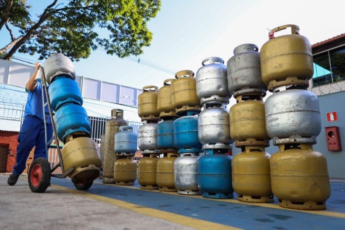 Preço do gás de cozinha varia até 27% em Goiânia, aponta Procon Goiás