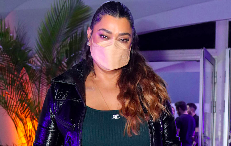 Preta Gil curte o Rock In Rio de máscara e comenta sobre sua saúde